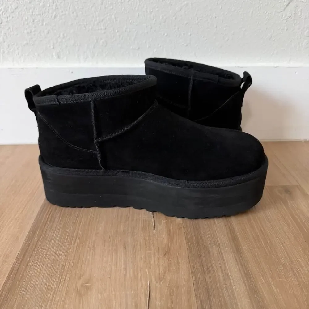 Women's UGG Classic Ultra Mini Platform Boots Black Size 10